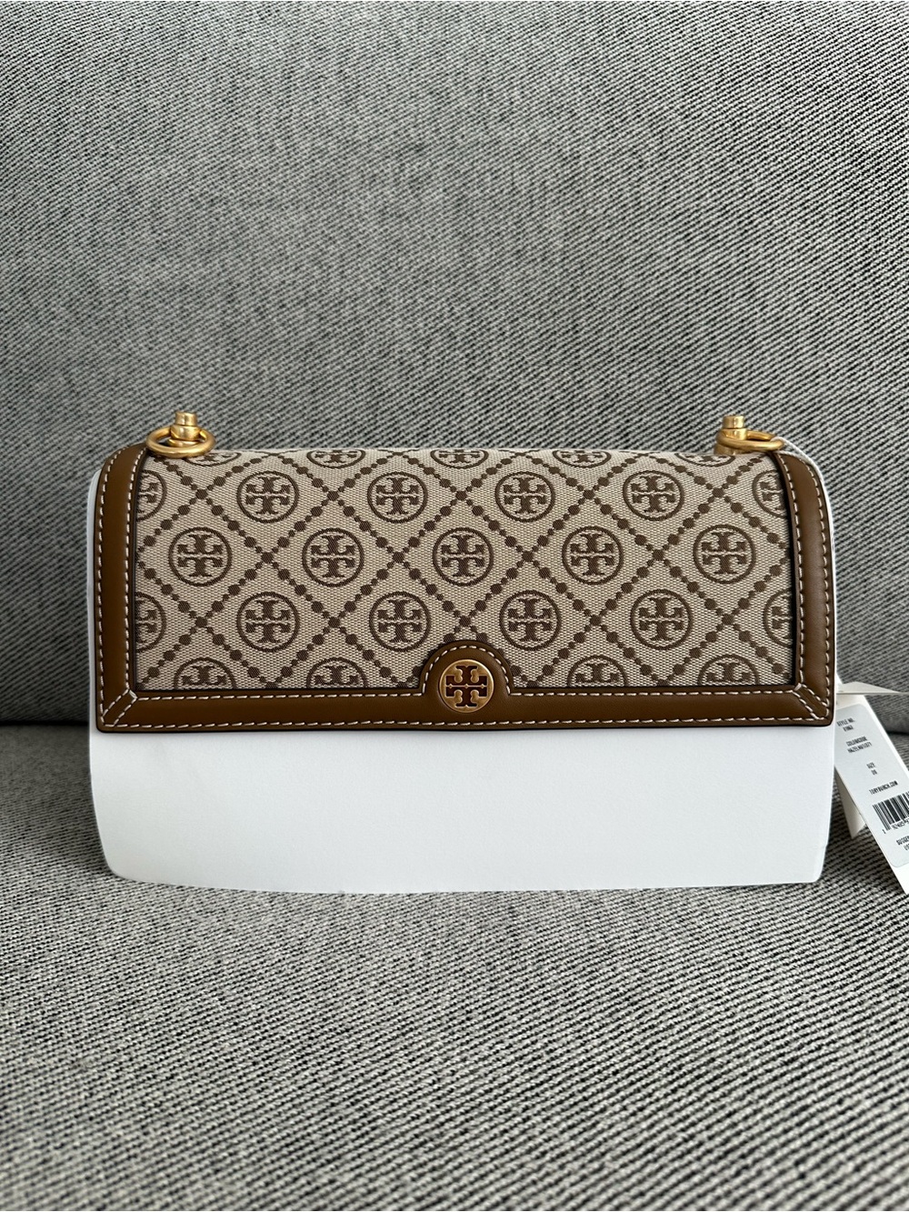 NWT Tory Burch 81863 T MONOGRAM SHOULDER BAG Hazelnut